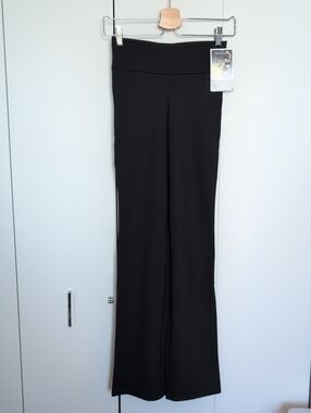 Mondor Black Straight-Leg Mid-Rise Pants